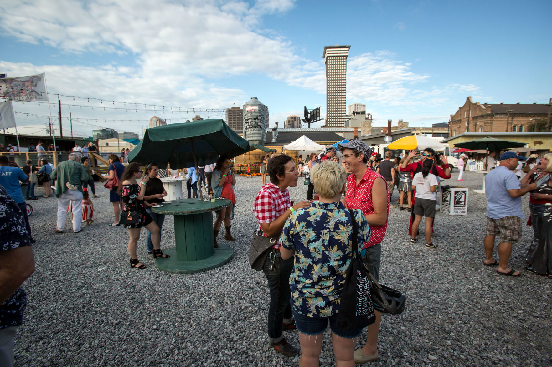 NO.crescentbbq.wild007.100818.jpg